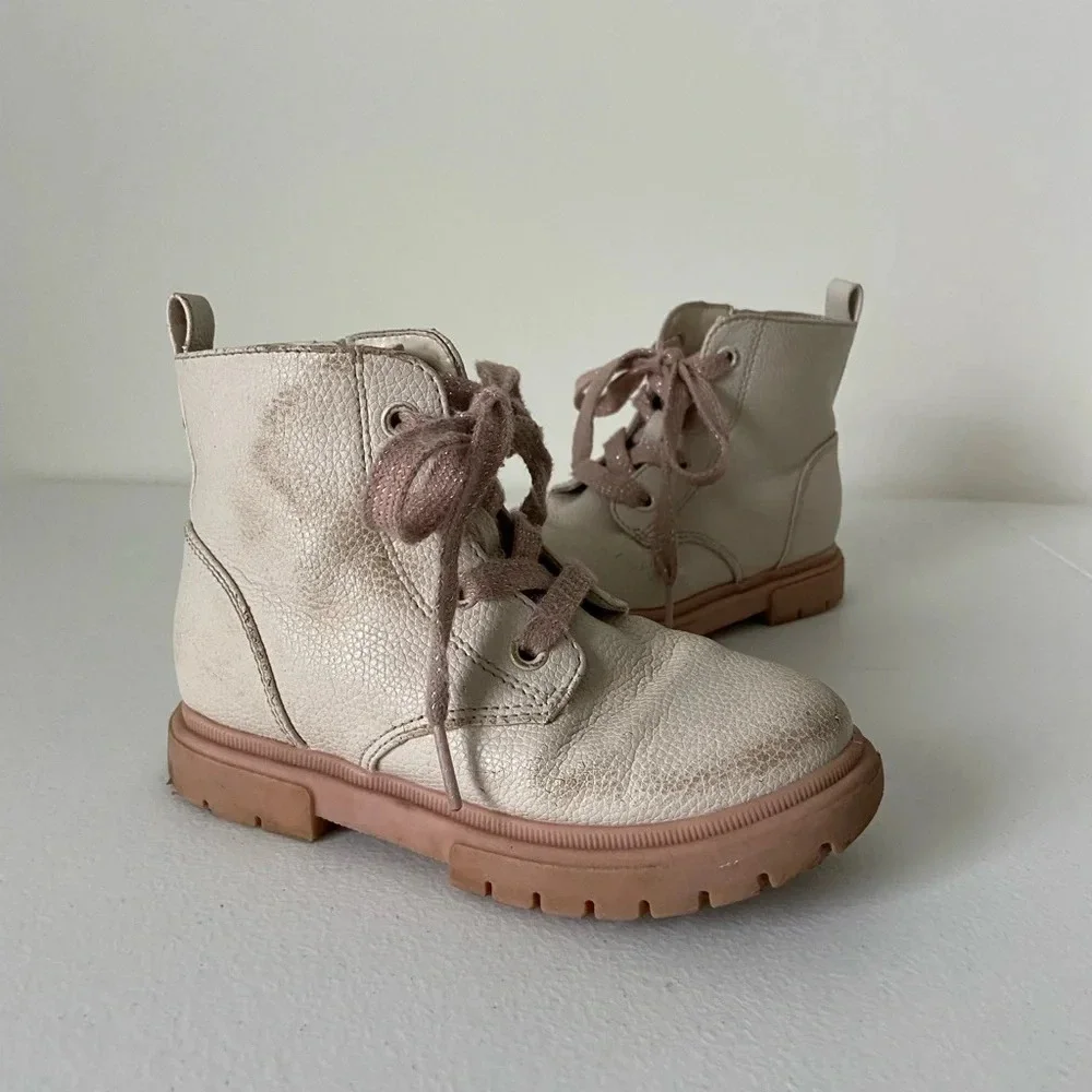 Cat & Jack‎ girl’s Amaya combat boots — size 11